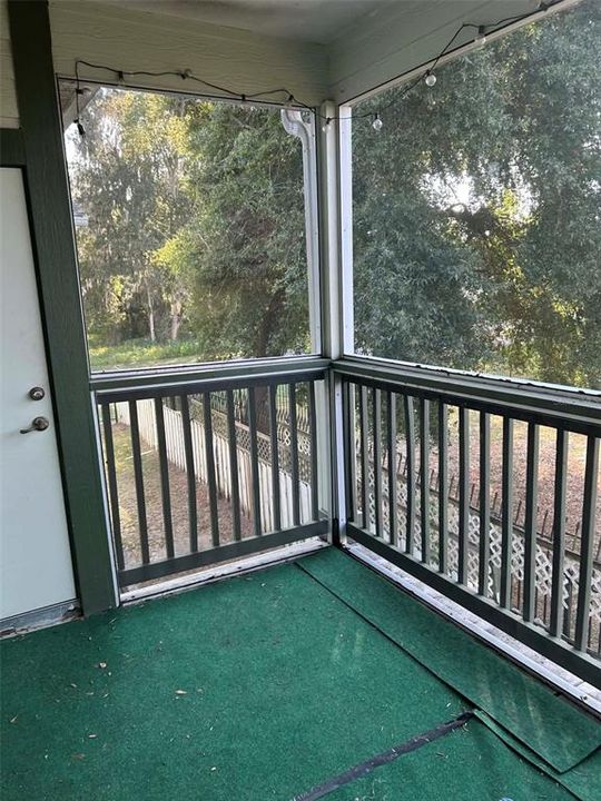 На продажу: $180,000 (2 спален, 2 ванн, 1143 Квадратных фут)