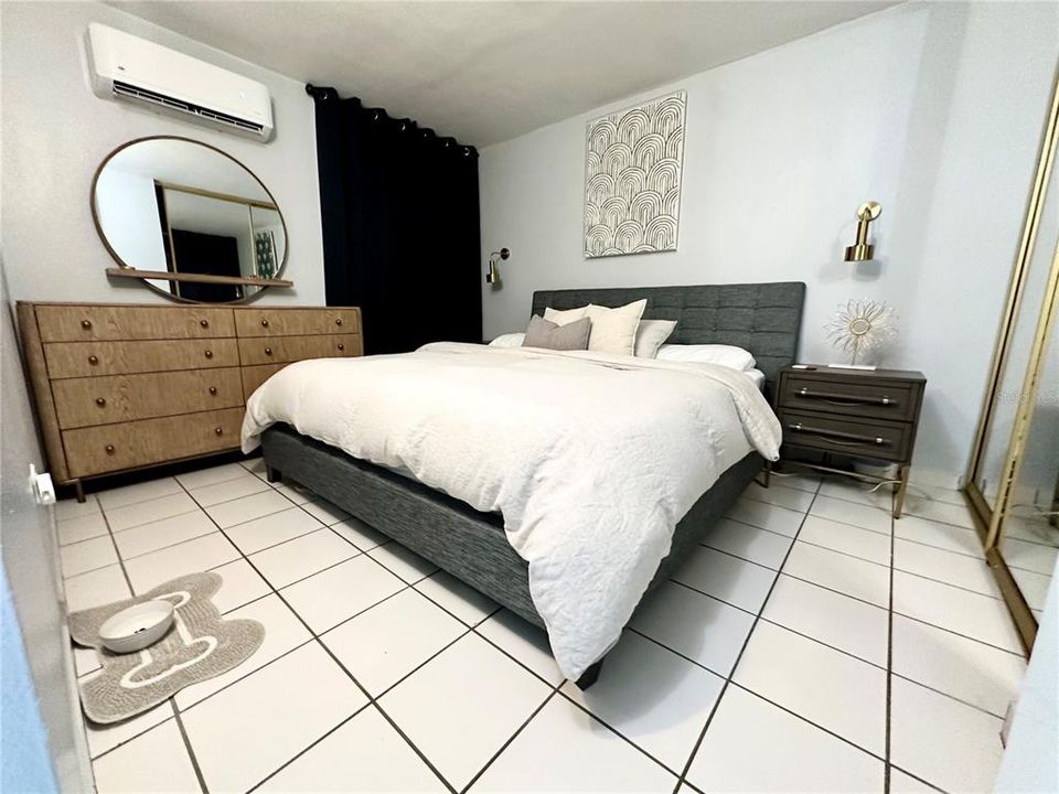 В аренду: $1,800 (3 спален, 1 ванн, 800 Квадратных фут)