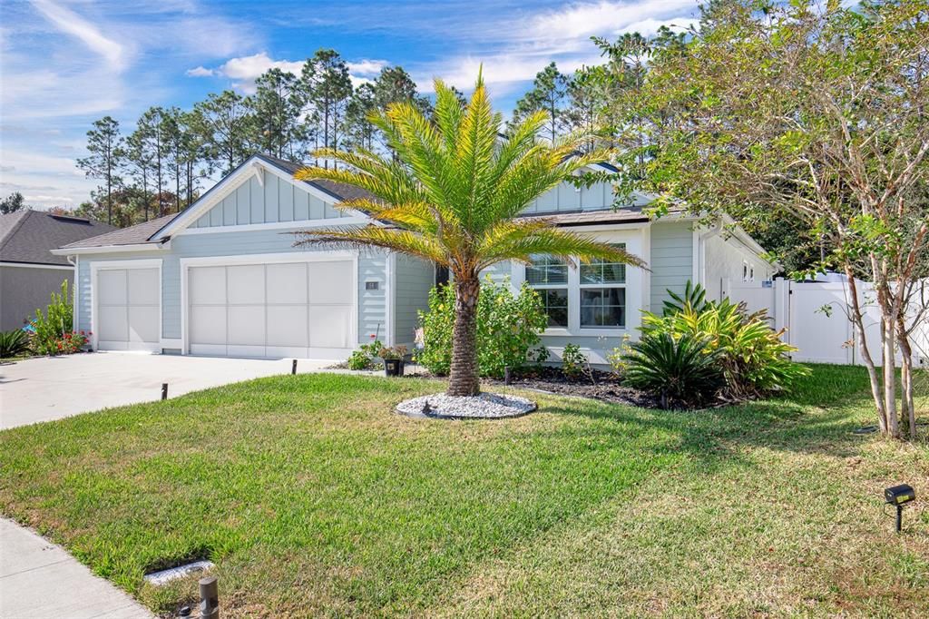 For Sale: $399,900 (3 beds, 3 baths, 2042 Square Feet)