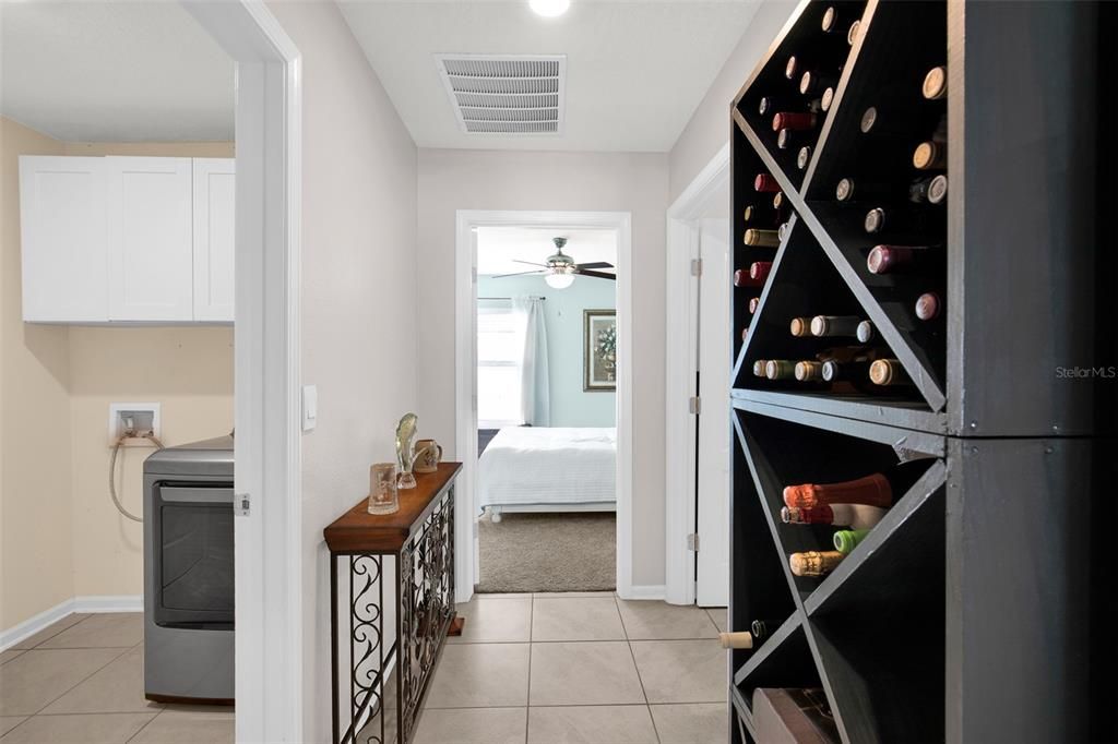 For Sale: $399,900 (3 beds, 3 baths, 2042 Square Feet)