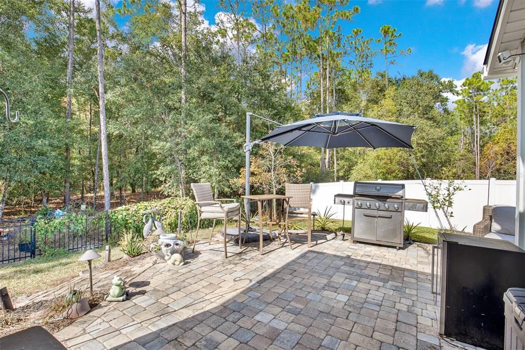 For Sale: $399,900 (3 beds, 3 baths, 2042 Square Feet)