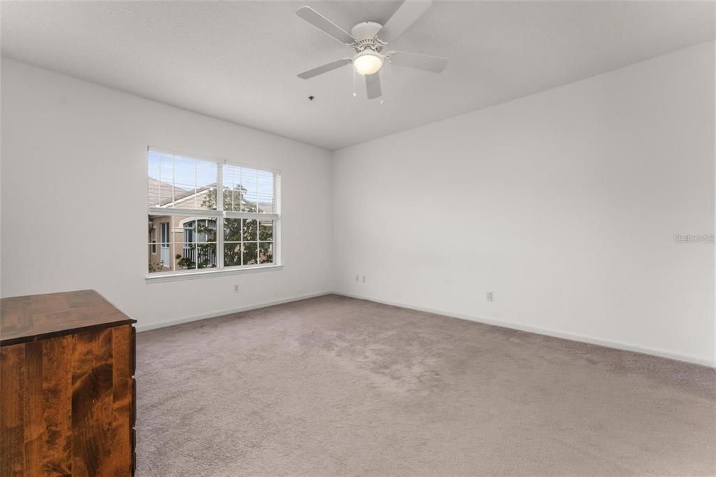 На продажу: $205,000 (3 спален, 2 ванн, 1405 Квадратных фут)