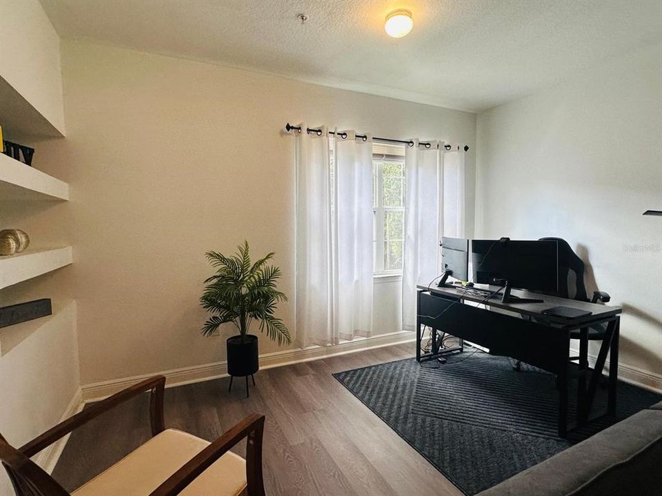 For Sale: $315,000 (3 beds, 2 baths, 1453 Square Feet)