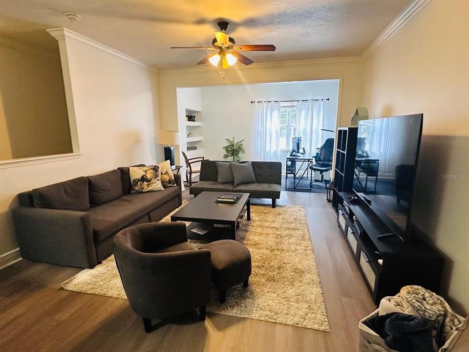 For Sale: $315,000 (3 beds, 2 baths, 1453 Square Feet)