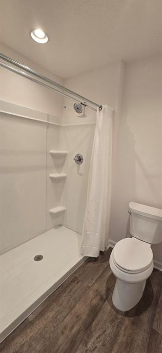 For Rent: $1,900 (2 beds, 2 baths, 1240 Square Feet)