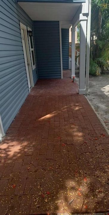 出租: $1,850 (2 贝兹, 1 浴室, 620 平方英尺)