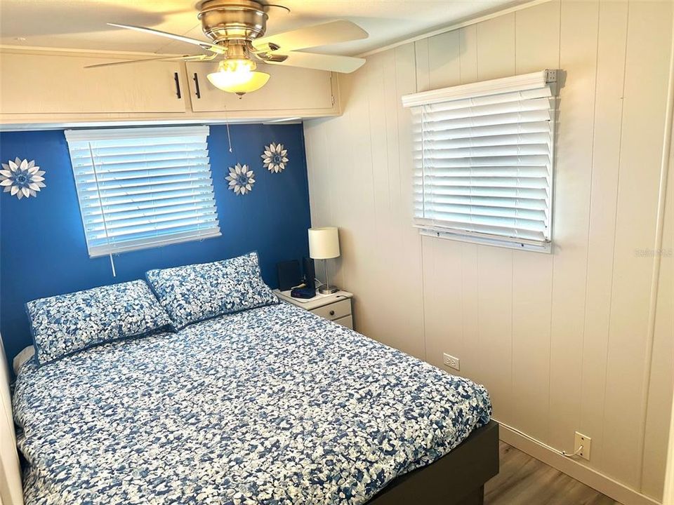 For Sale: $89,500 (2 beds, 1 baths, 669 Square Feet)