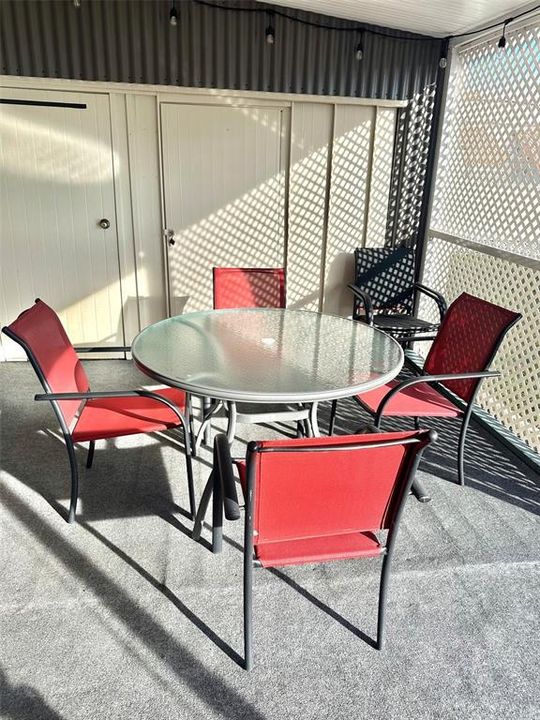 For Sale: $89,500 (2 beds, 1 baths, 669 Square Feet)