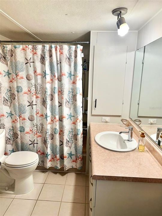 For Sale: $89,500 (2 beds, 1 baths, 669 Square Feet)