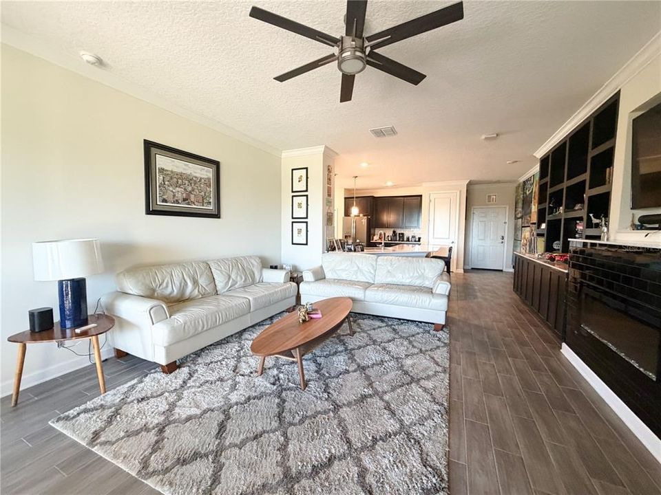 For Sale: $495,000 (4 beds, 3 baths, 2287 Square Feet)