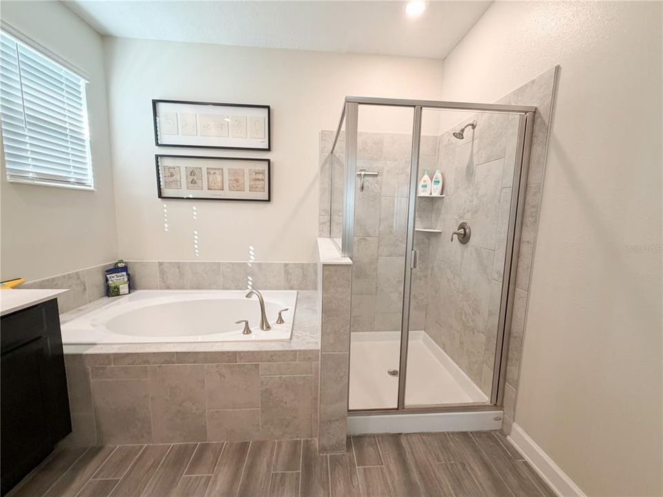 For Sale: $495,000 (4 beds, 3 baths, 2287 Square Feet)