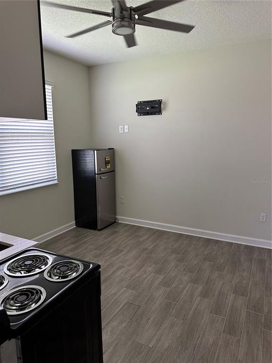 For Sale: $495,000 (4 beds, 3 baths, 2287 Square Feet)