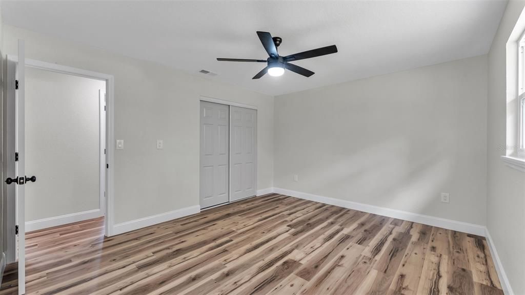 En Venta: $425,000 (3 camas, 2 baños, 2160 Pies cuadrados)