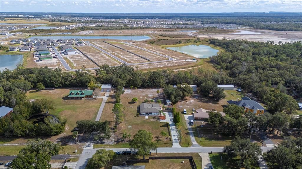 En Venta: $620,000 (3 camas, 2 baños, 2081 Pies cuadrados)