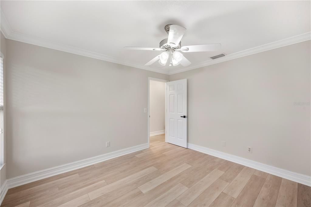 En Venta: $620,000 (3 camas, 2 baños, 2081 Pies cuadrados)