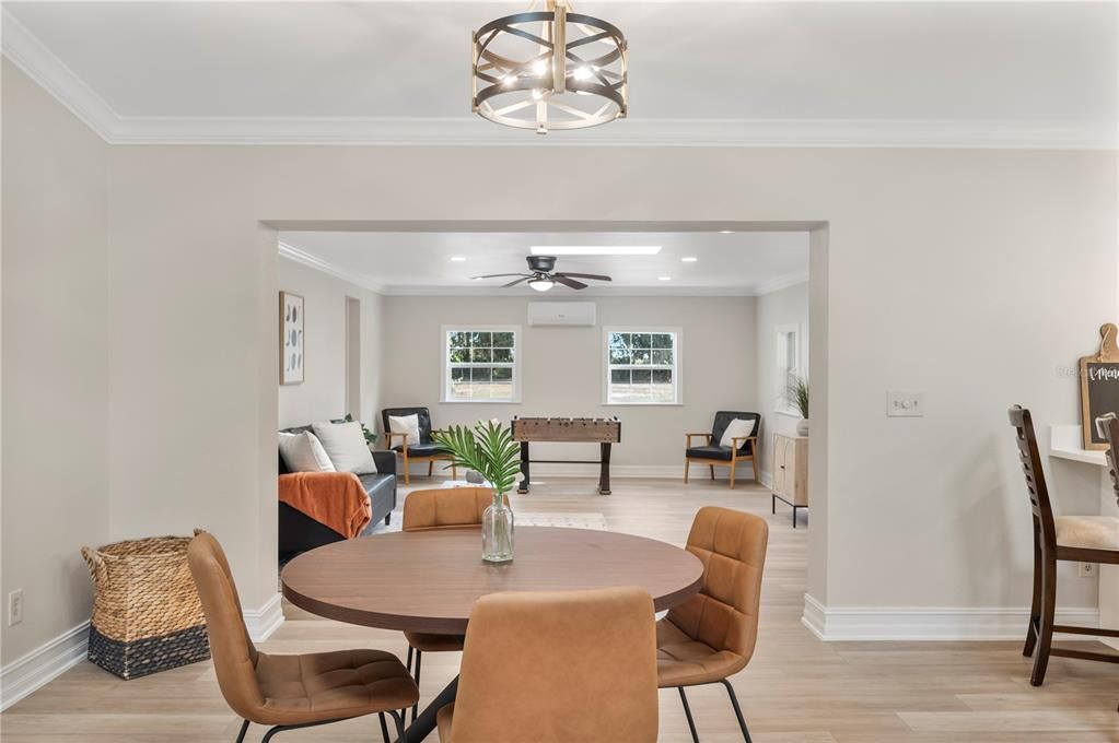 En Venta: $620,000 (3 camas, 2 baños, 2081 Pies cuadrados)