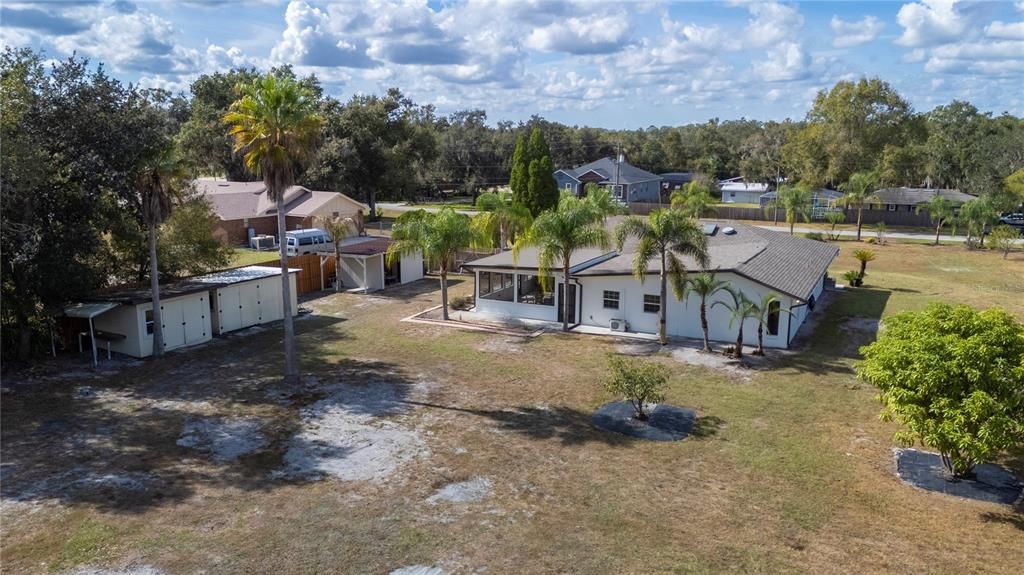 En Venta: $620,000 (3 camas, 2 baños, 2081 Pies cuadrados)