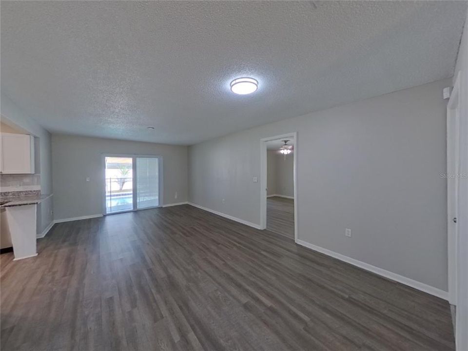 En Renta: $2,459 (3 camas, 2 baños, 1316 Pies cuadrados)