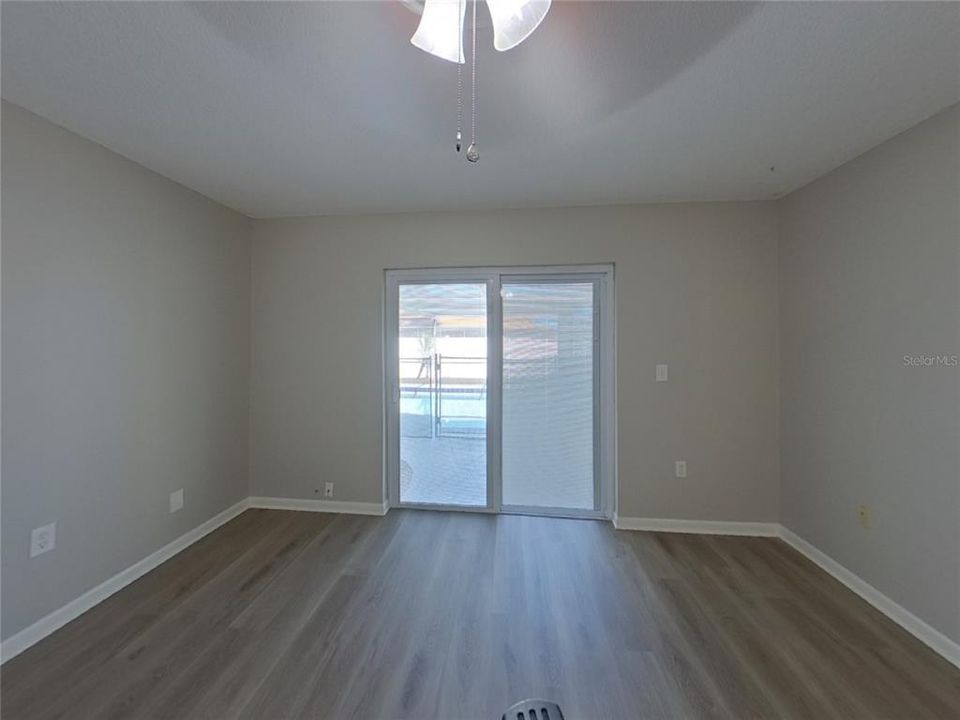 En Renta: $2,459 (3 camas, 2 baños, 1316 Pies cuadrados)