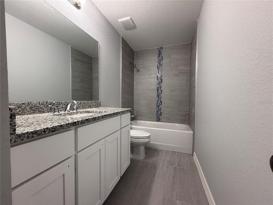 For Sale: $209,900 (3 beds, 2 baths, 1232 Square Feet)