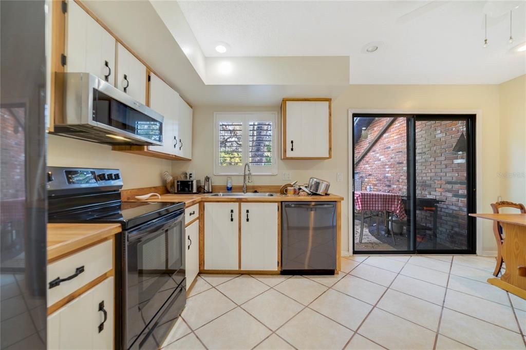 En Venta: $239,900 (2 camas, 2 baños, 1248 Pies cuadrados)