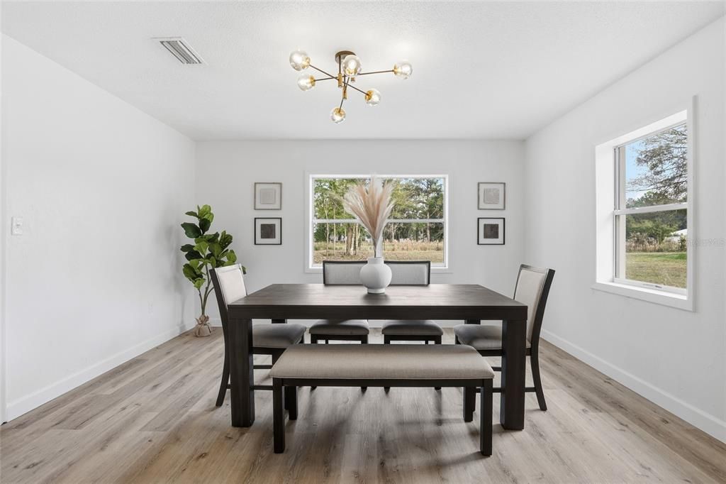 For Sale: $499,900 (3 beds, 2 baths, 2452 Square Feet)