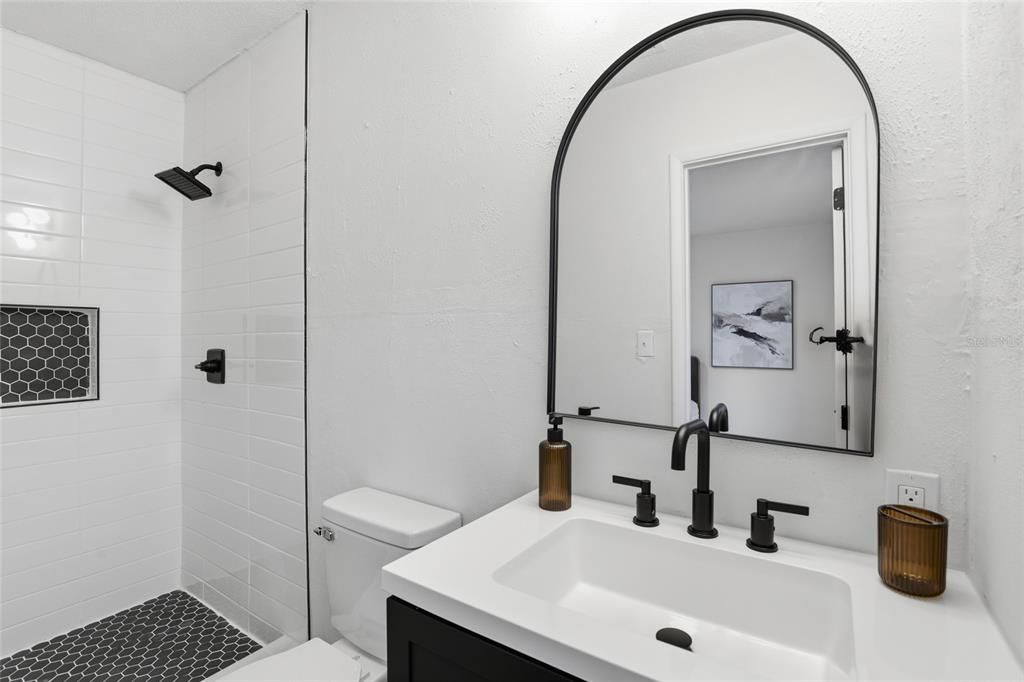 For Sale: $499,900 (3 beds, 2 baths, 2452 Square Feet)