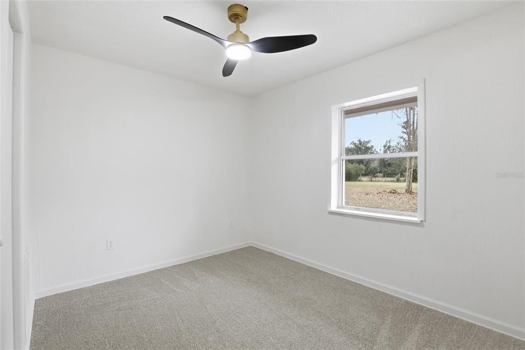 For Sale: $499,900 (3 beds, 2 baths, 2452 Square Feet)