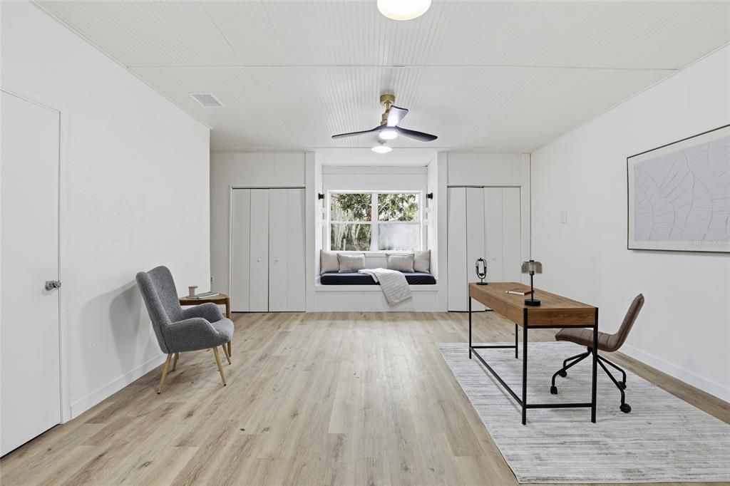 For Sale: $499,900 (3 beds, 2 baths, 2452 Square Feet)