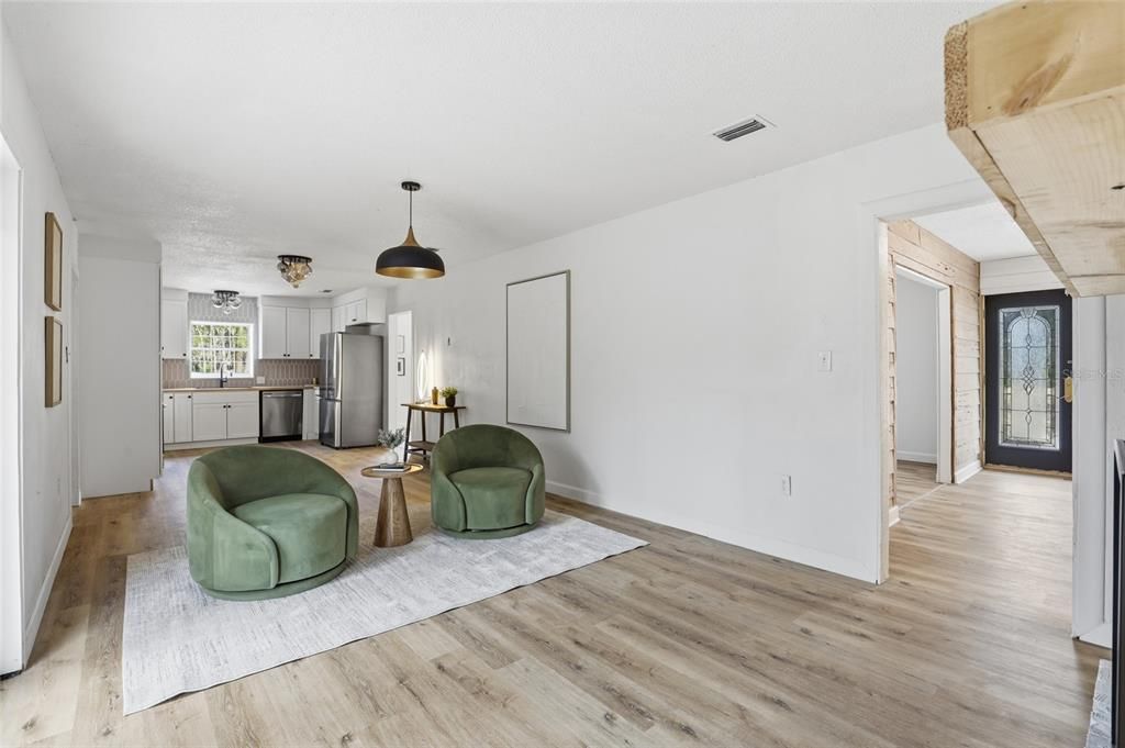 For Sale: $499,900 (3 beds, 2 baths, 2452 Square Feet)