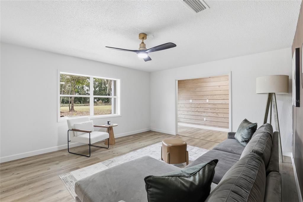 For Sale: $499,900 (3 beds, 2 baths, 2452 Square Feet)