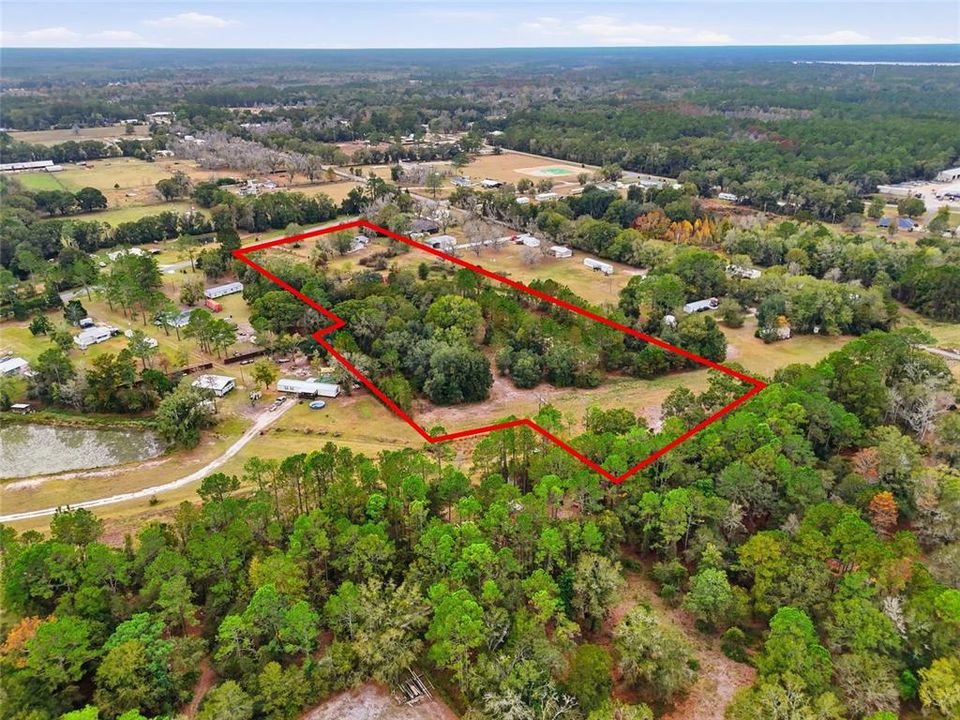 For Sale: $499,900 (3 beds, 2 baths, 2452 Square Feet)