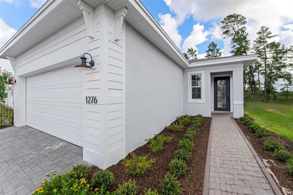 For Sale: $424,990 (2 beds, 2 baths, 1434 Square Feet)