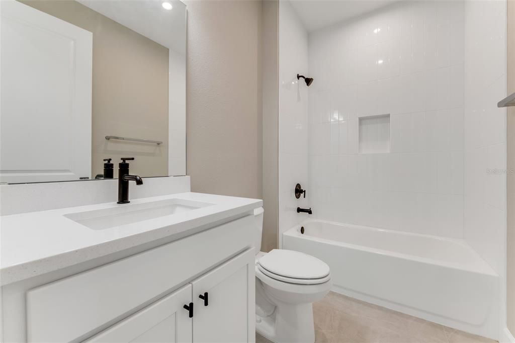 For Sale: $424,990 (2 beds, 2 baths, 1434 Square Feet)