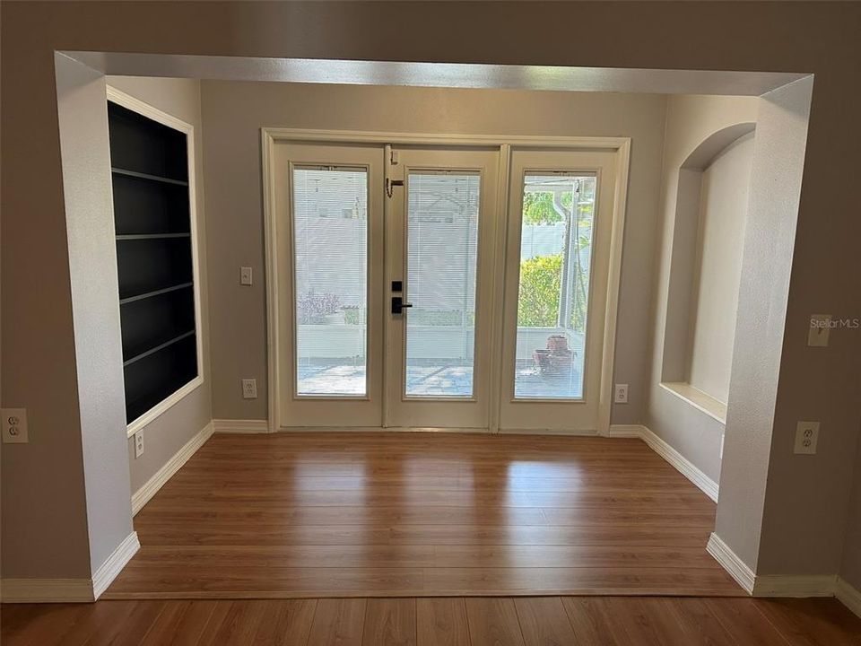 For Rent: $2,395 (3 beds, 2 baths, 1506 Square Feet)