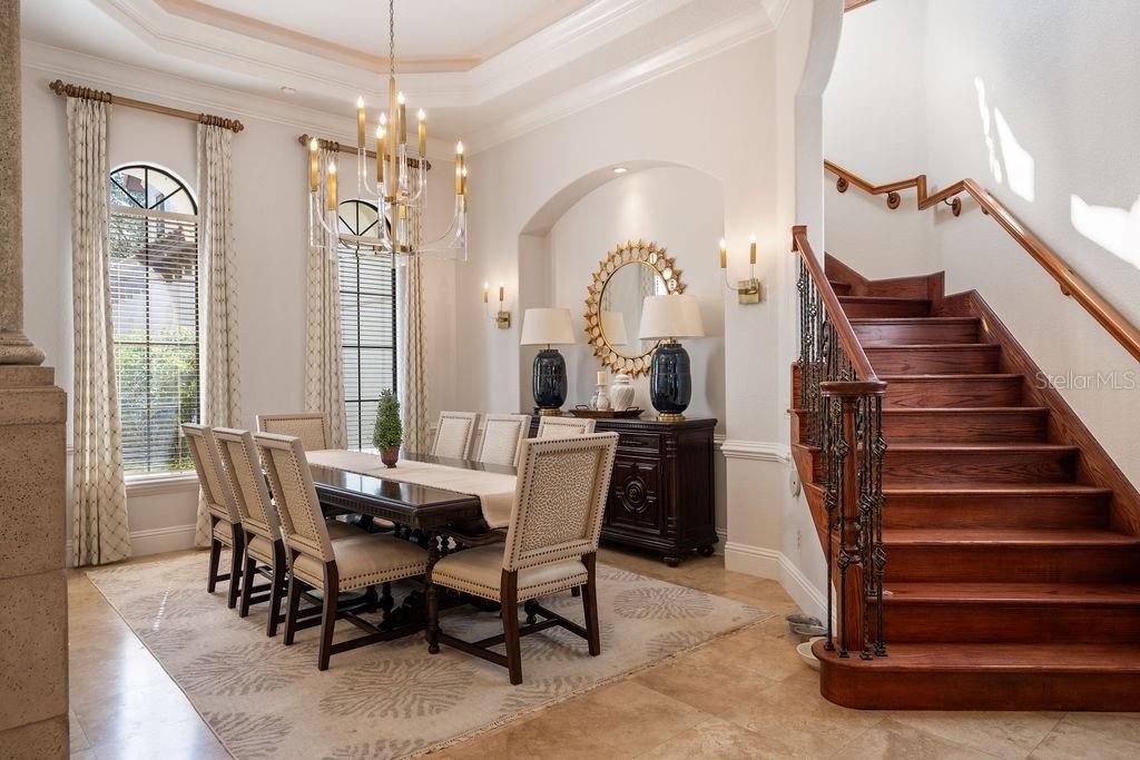 For Sale: $2,895,000 (6 beds, 6 baths, 6834 Square Feet)