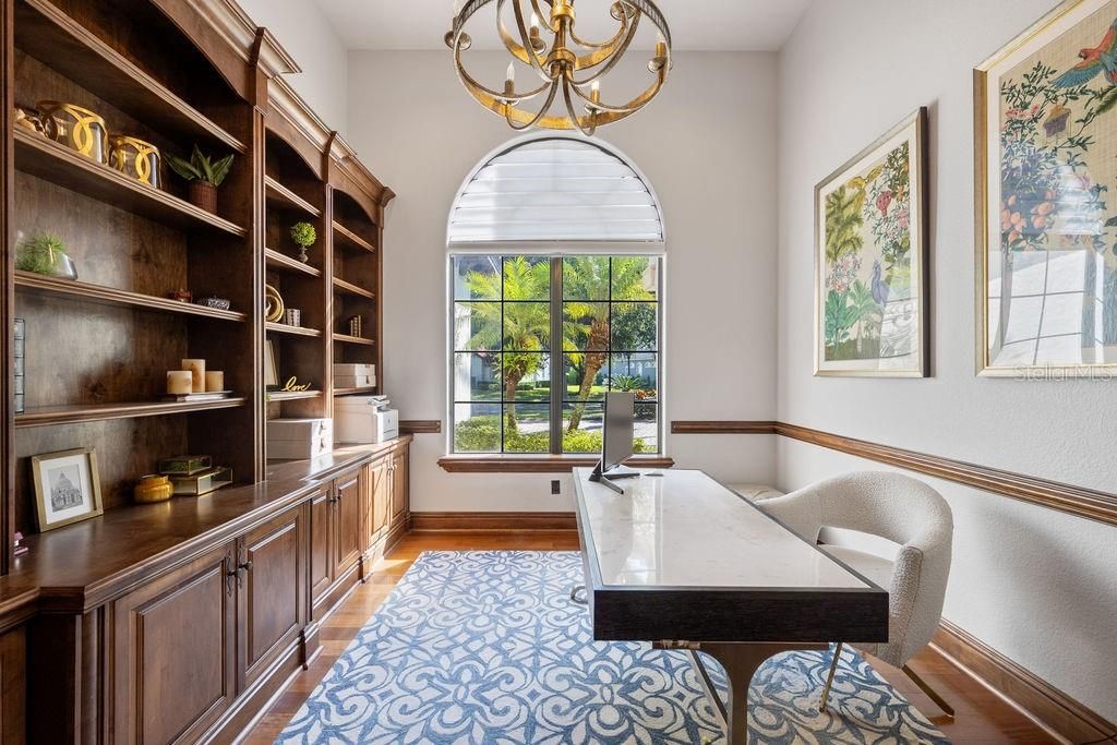 For Sale: $2,895,000 (6 beds, 6 baths, 6834 Square Feet)