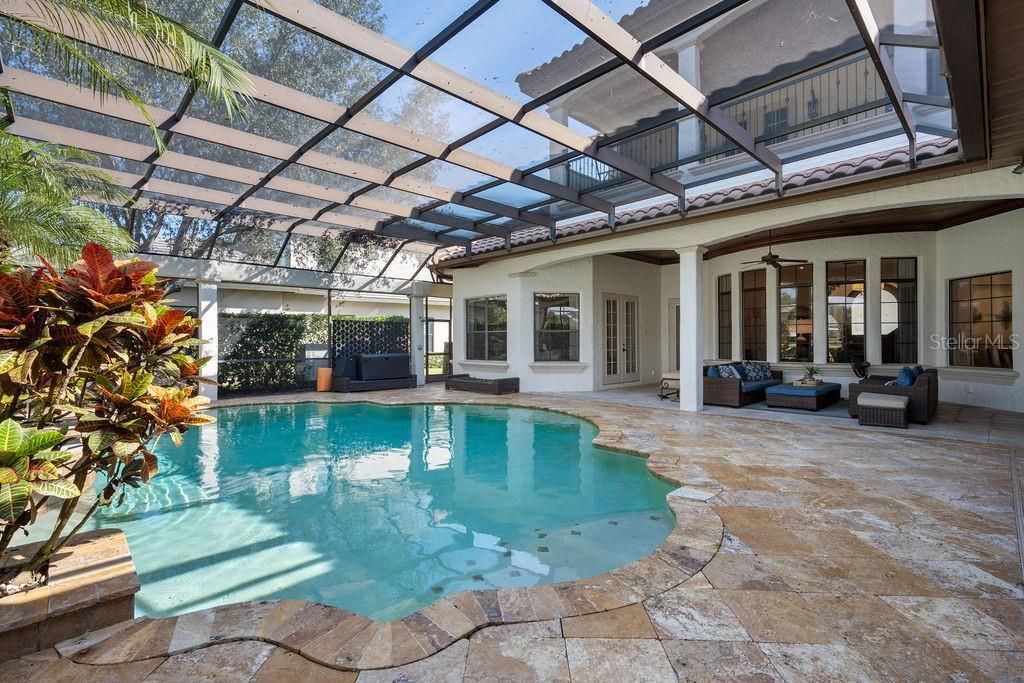 For Sale: $2,895,000 (6 beds, 6 baths, 6834 Square Feet)