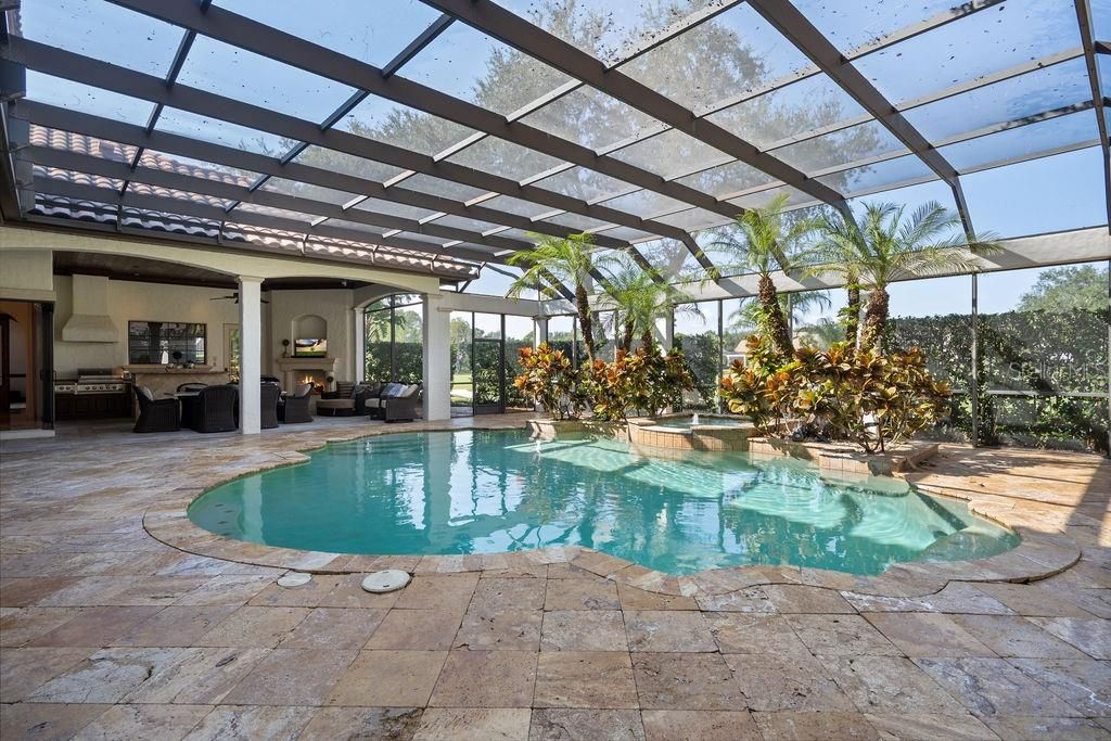 For Sale: $2,895,000 (6 beds, 6 baths, 6834 Square Feet)