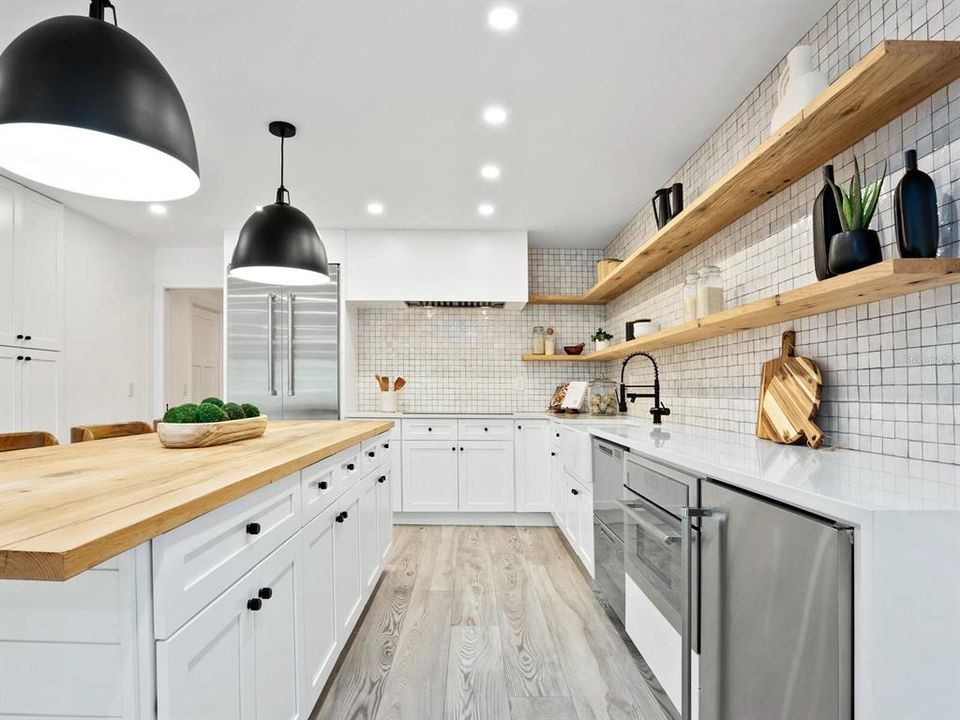 En Venta: $1,575,000 (4 camas, 2 baños, 2598 Pies cuadrados)