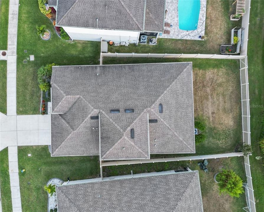 Active With Contract: $440,000 (4 beds, 2 baths, 2364 Square Feet)