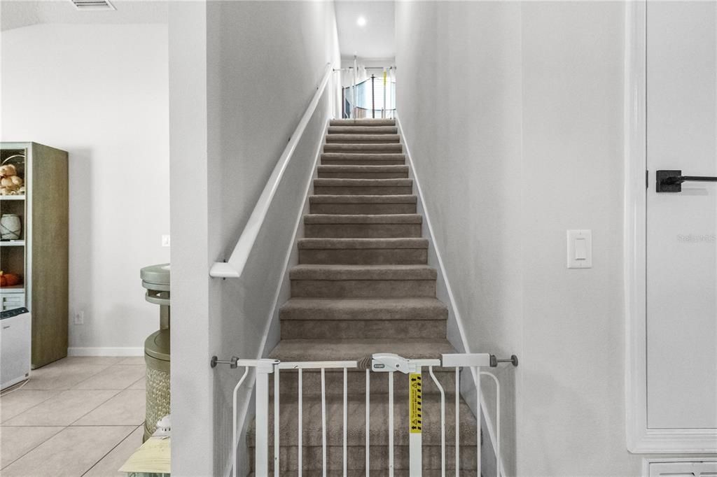 Active With Contract: $440,000 (4 beds, 2 baths, 2364 Square Feet)