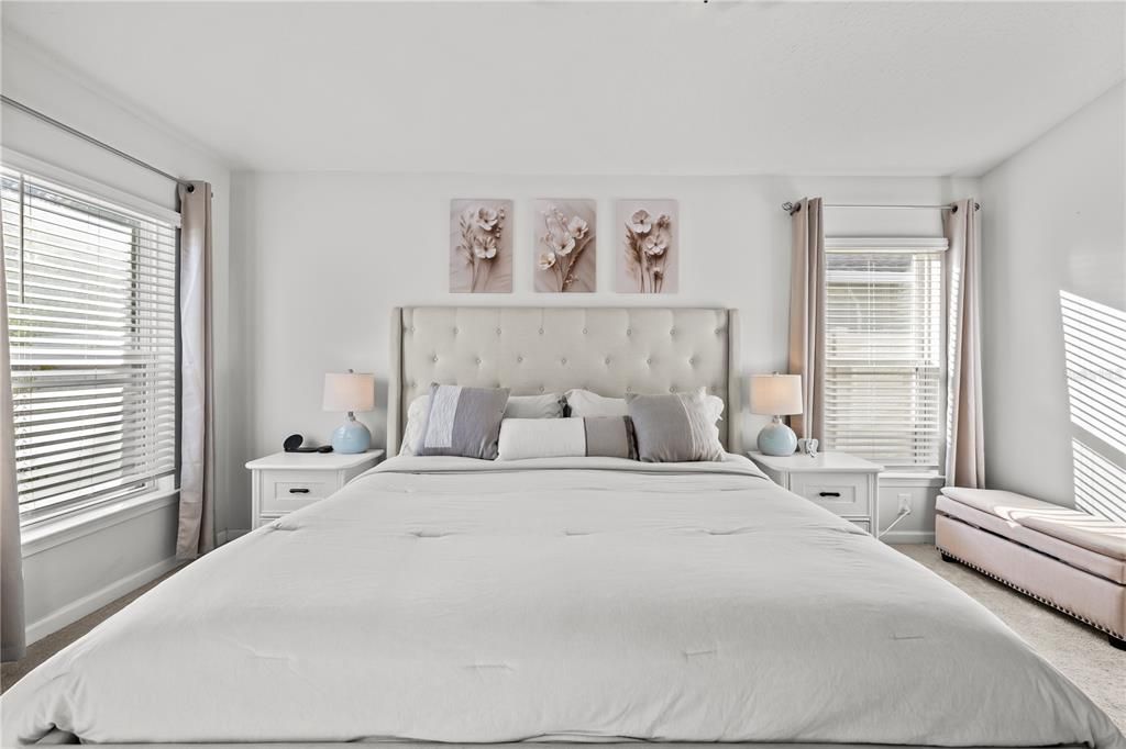 Active With Contract: $440,000 (4 beds, 2 baths, 2364 Square Feet)