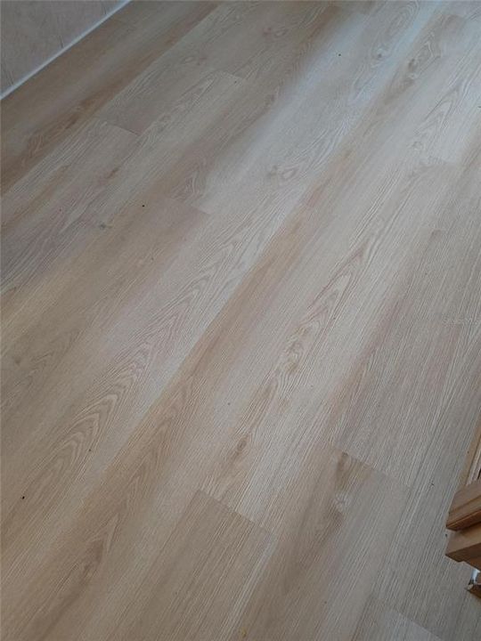 For Sale: $419,765 (4 beds, 2 baths, 2728 Square Feet)