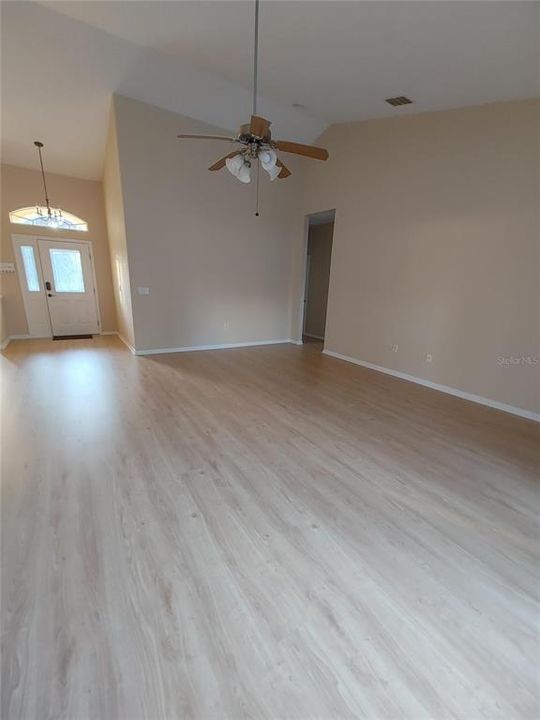 For Sale: $419,765 (4 beds, 2 baths, 2728 Square Feet)