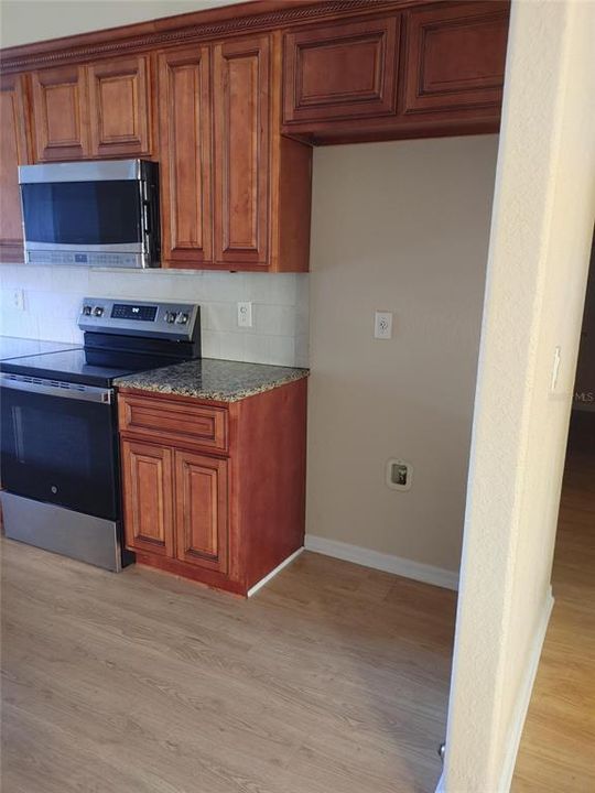 For Sale: $419,765 (4 beds, 2 baths, 2728 Square Feet)