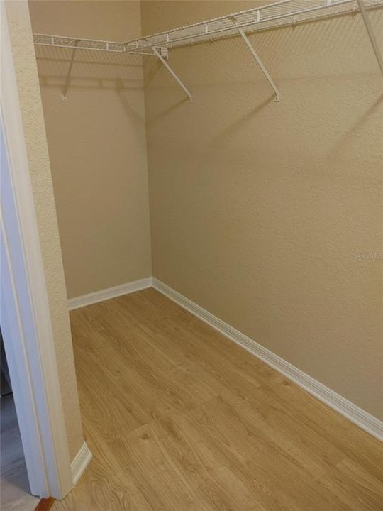 For Sale: $419,765 (4 beds, 2 baths, 2728 Square Feet)