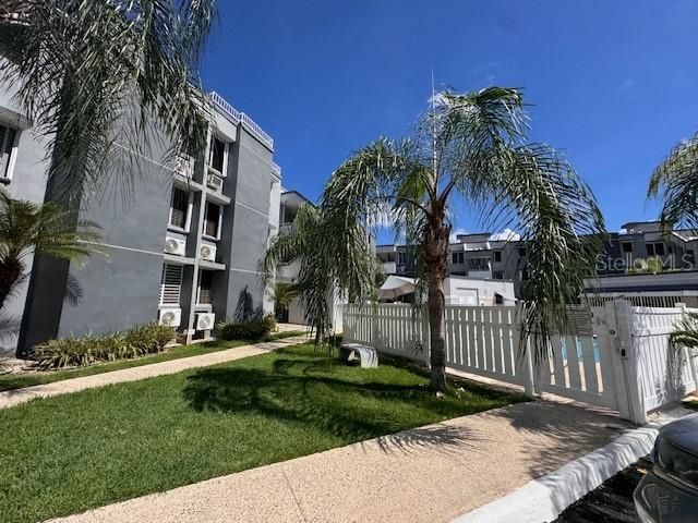 На продажу: $140,000 (3 спален, 1 ванн, 998 Квадратных фут)