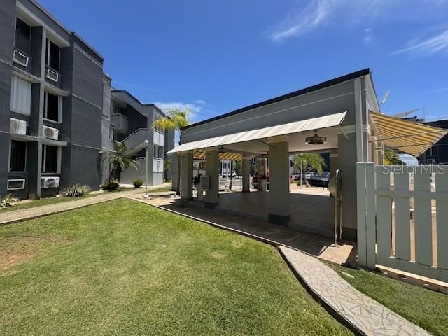 На продажу: $140,000 (3 спален, 1 ванн, 998 Квадратных фут)