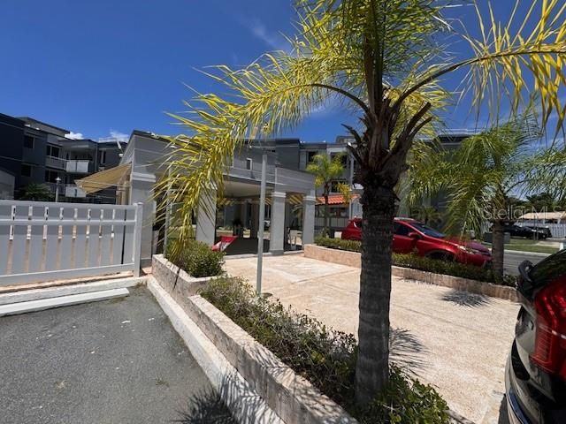 На продажу: $140,000 (3 спален, 1 ванн, 998 Квадратных фут)